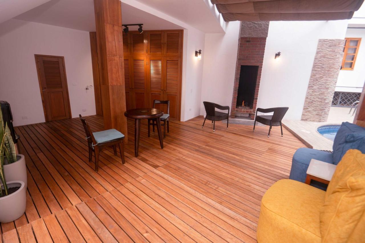 Hotel Santa Fe Puerto Ayora  Bagian luar foto
