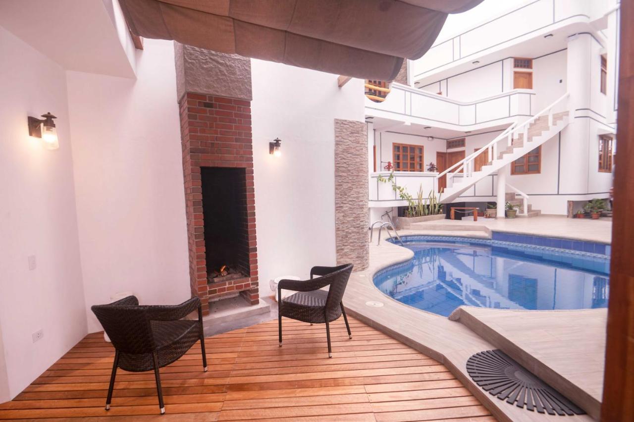 Hotel Santa Fe Puerto Ayora  Bagian luar foto