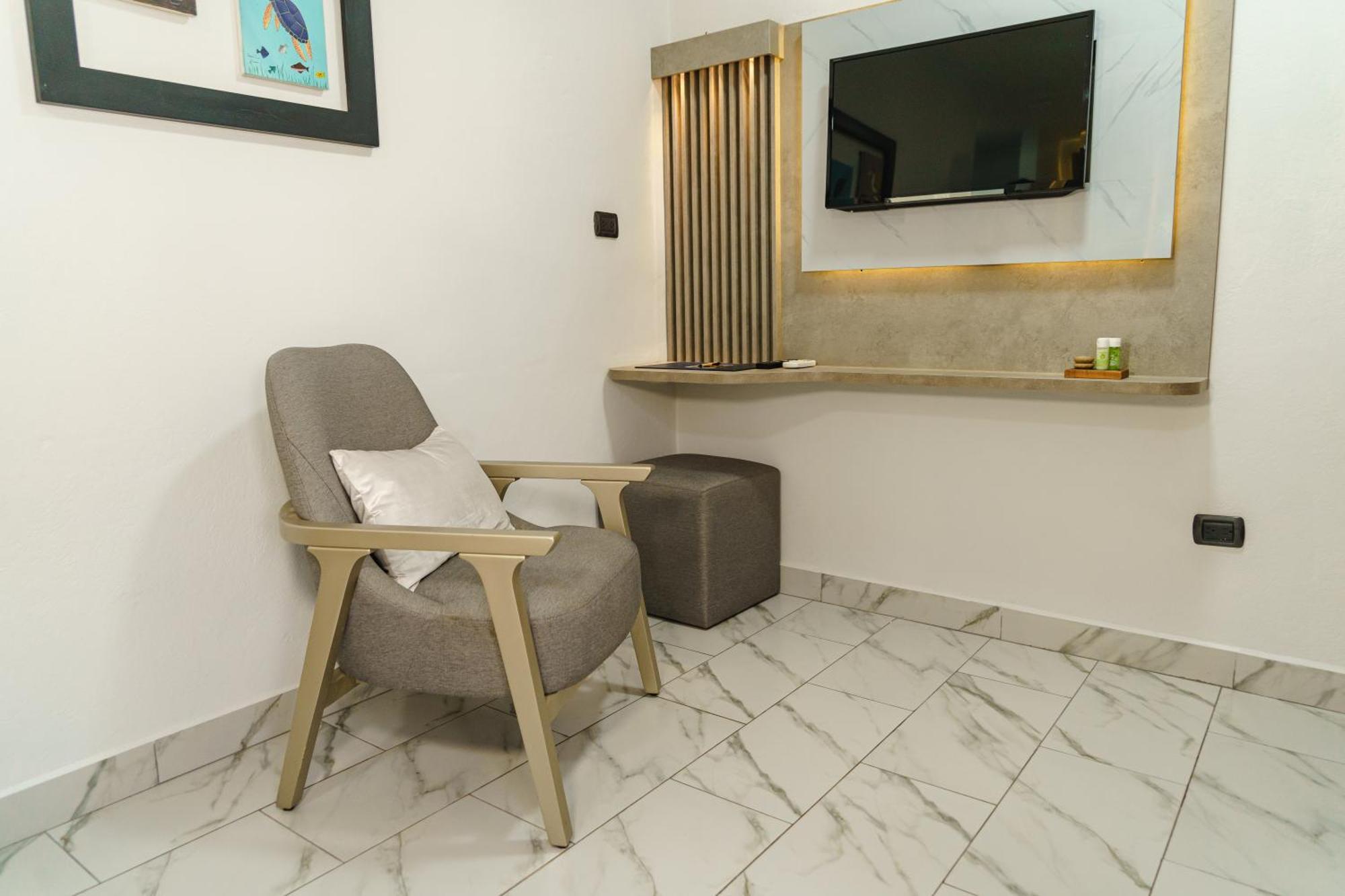 Hotel Santa Fe Puerto Ayora  Bagian luar foto